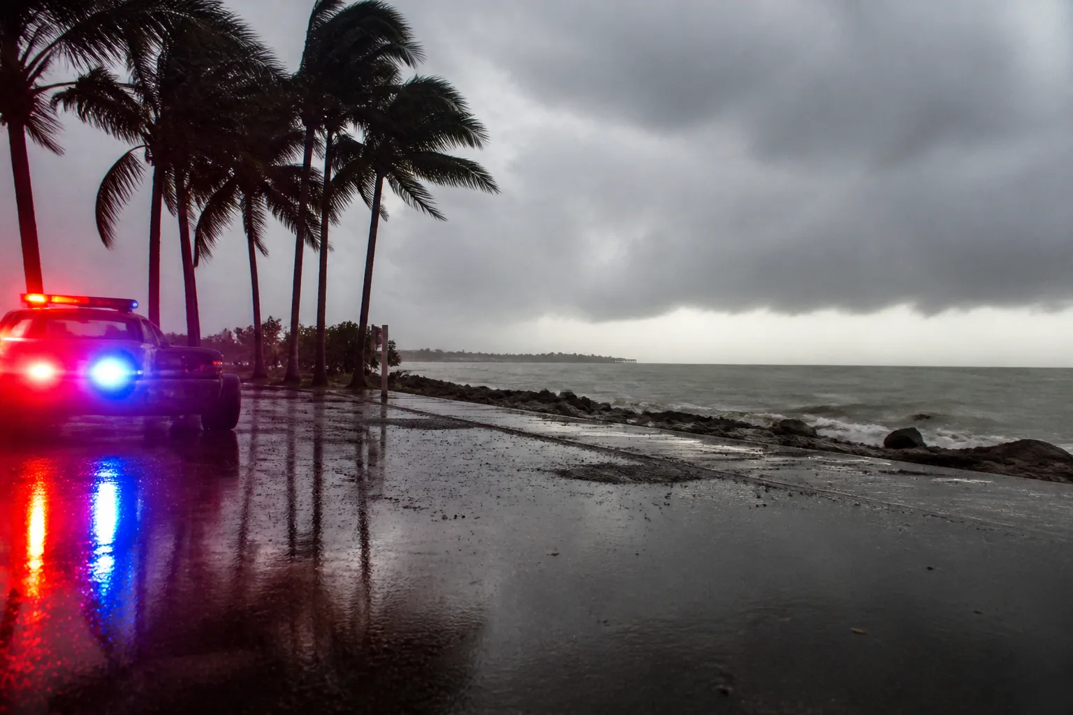 Southwest Florida Faces Low-End Risk of Heavy Rain Saturday, Local Forecasts Warn of Possible Flooding